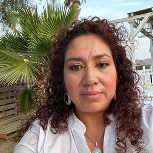 Meet your Posher, Araceli